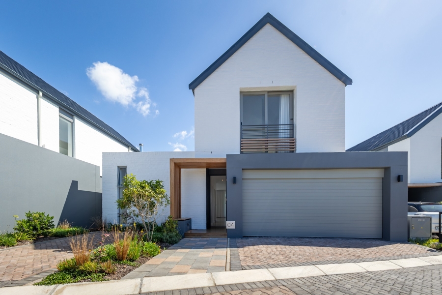 3 Bedroom Property for Sale in Whale Rock Western Cape